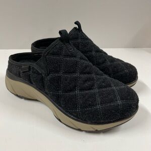 Bionica Alina Black Quilted Wool Slip-On Shoes Mules Clogs Women’s Size 6.5M